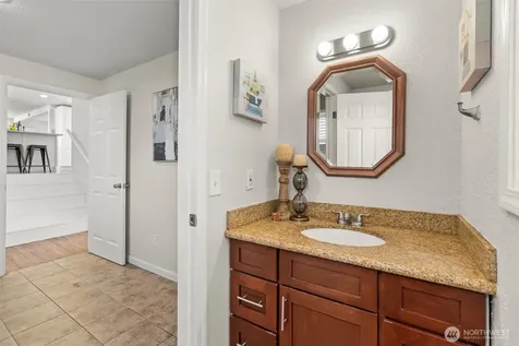 8109 15th Avenue SW Seattle WA 98106