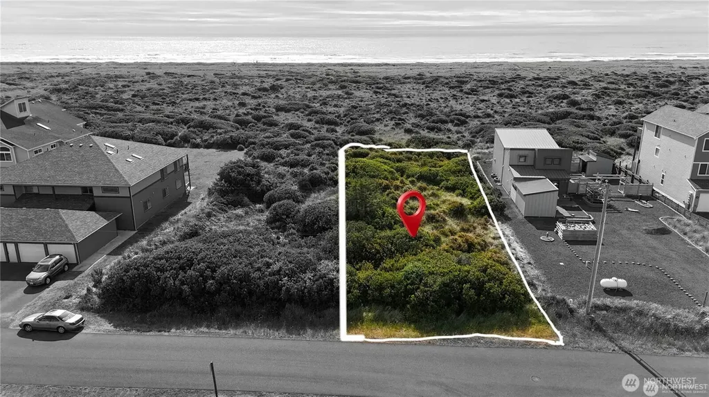 1017 S Sand Dune Ave SW Ocean Shores WA 98569