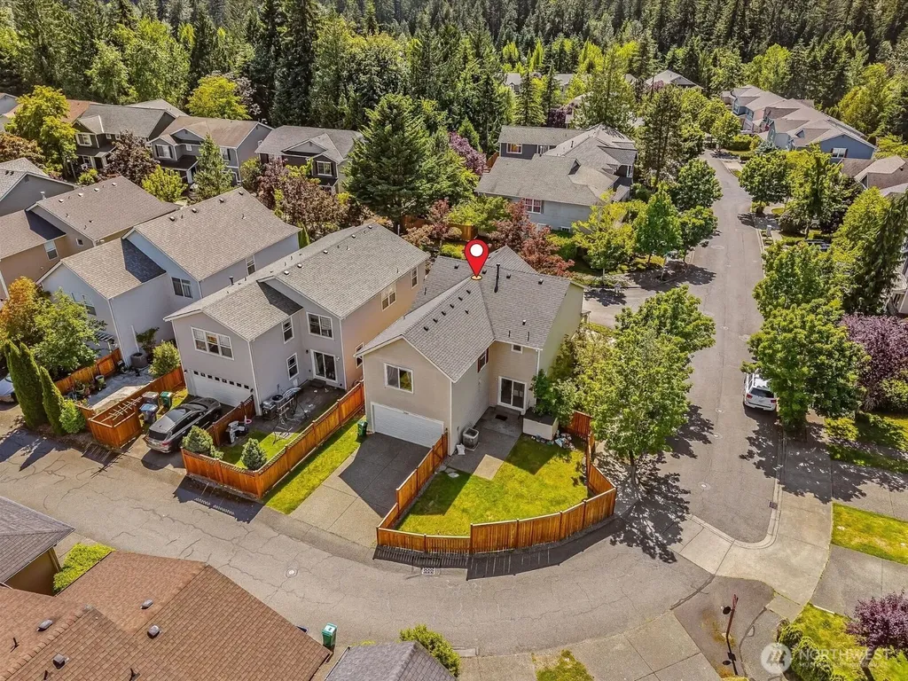 10184 225th Terrace NE Redmond WA 98053