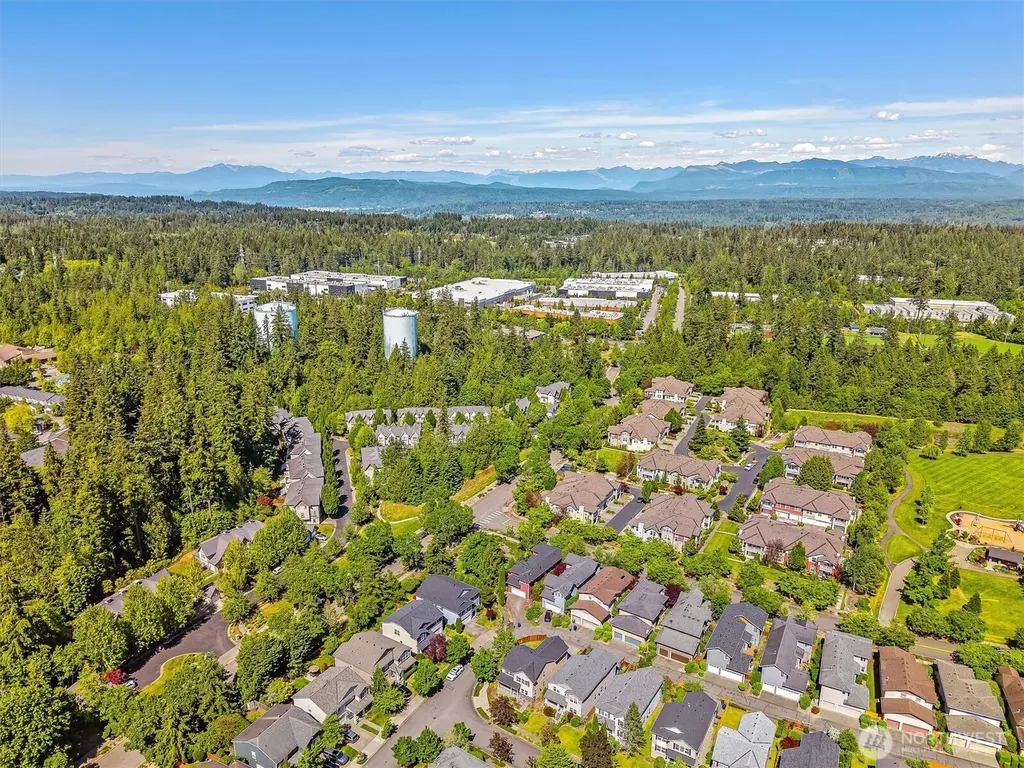 10184 225th Terrace NE Redmond WA 98053