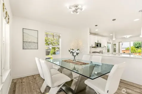 10184 225th Terrace NE Redmond WA 98053