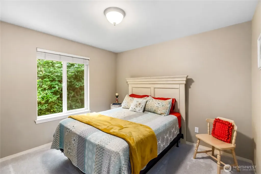 29955 Scenic Drive NE Poulsbo WA 98370