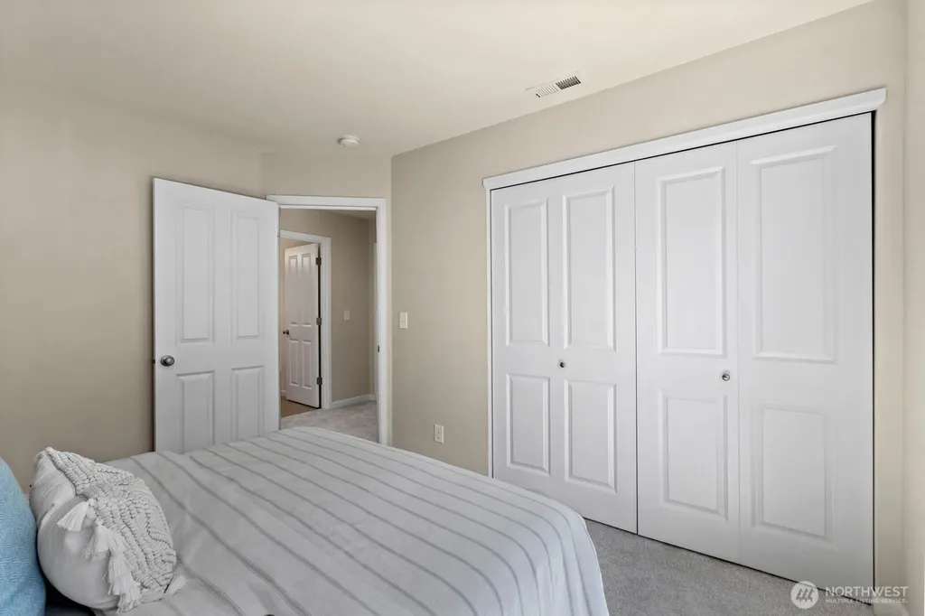 13758 174th Avenue SE Renton WA 98059