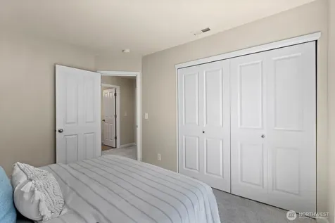13758 174th Avenue SE Renton WA 98059