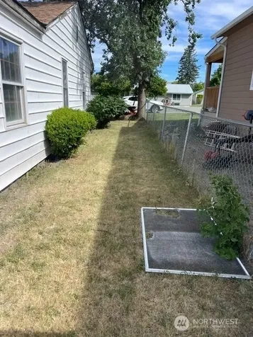 530 16th Street Bridgeport WA 98813