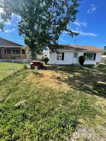 530 16th Street Bridgeport WA 98813