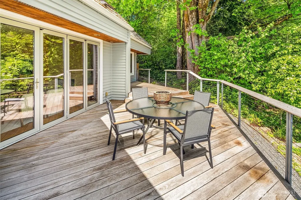 14740 SE 56th Street Bellevue WA 98006