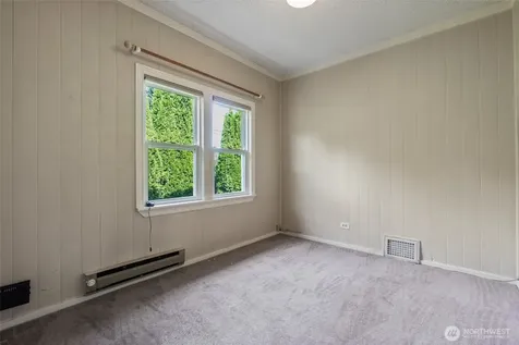 7841 12th Avenue NE Seattle WA 98115