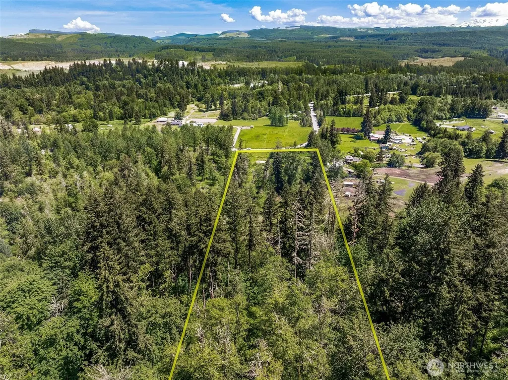27112 Orville Road Orting WA 98360