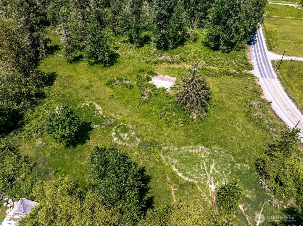 27112 Orville Road Orting WA 98360