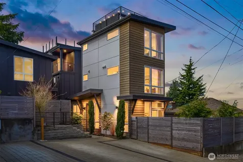 6710 36th Avenue SW Seattle WA 98126