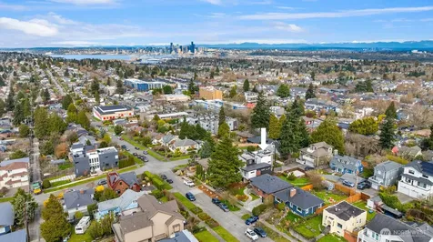 6710 36th Avenue SW Seattle WA 98126