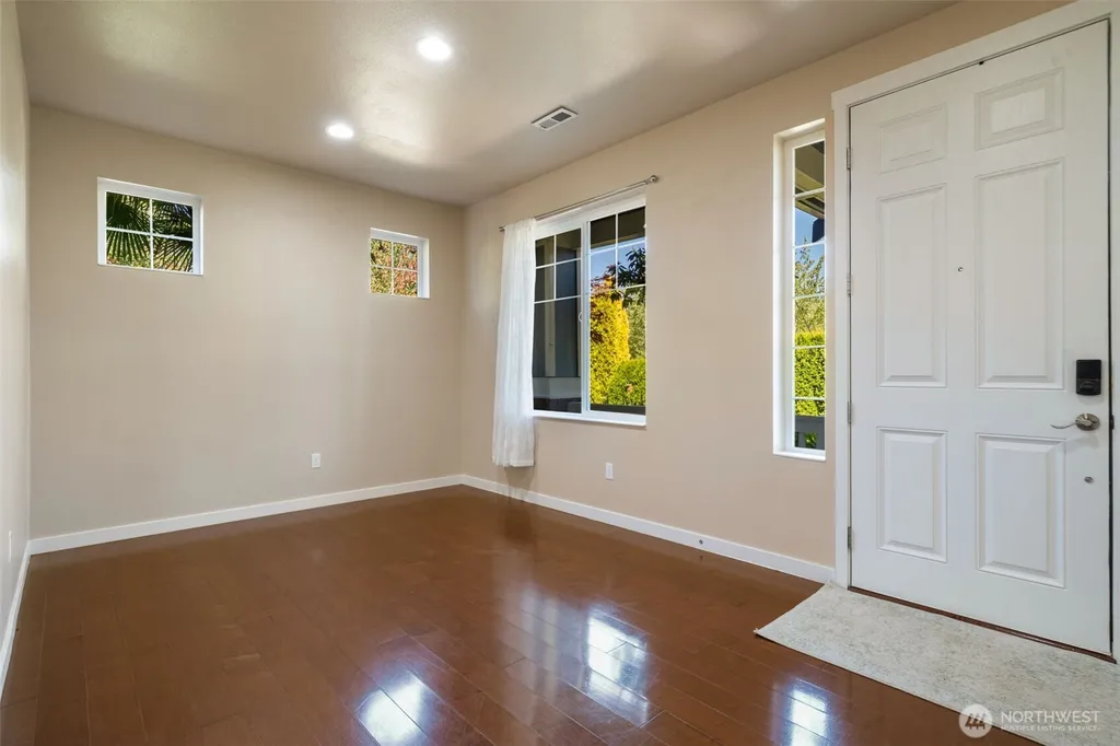 9320 Stevens Court NE Lacey WA 98516