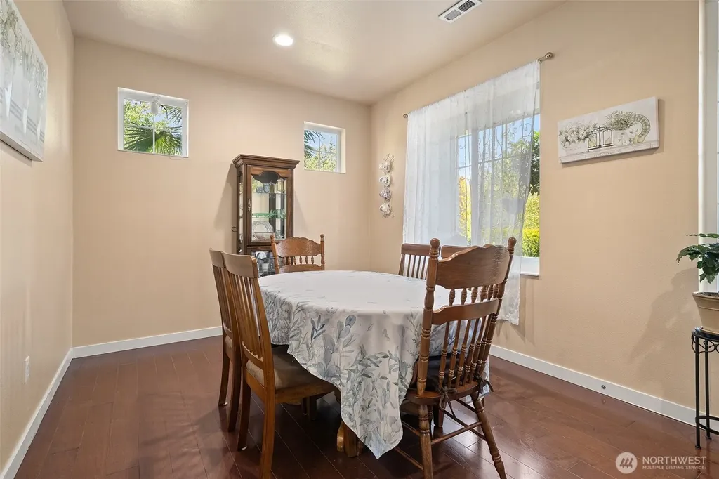 9320 Stevens Court NE Lacey WA 98516