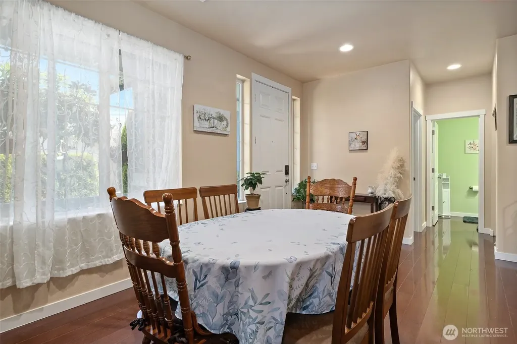 9320 Stevens Court NE Lacey WA 98516