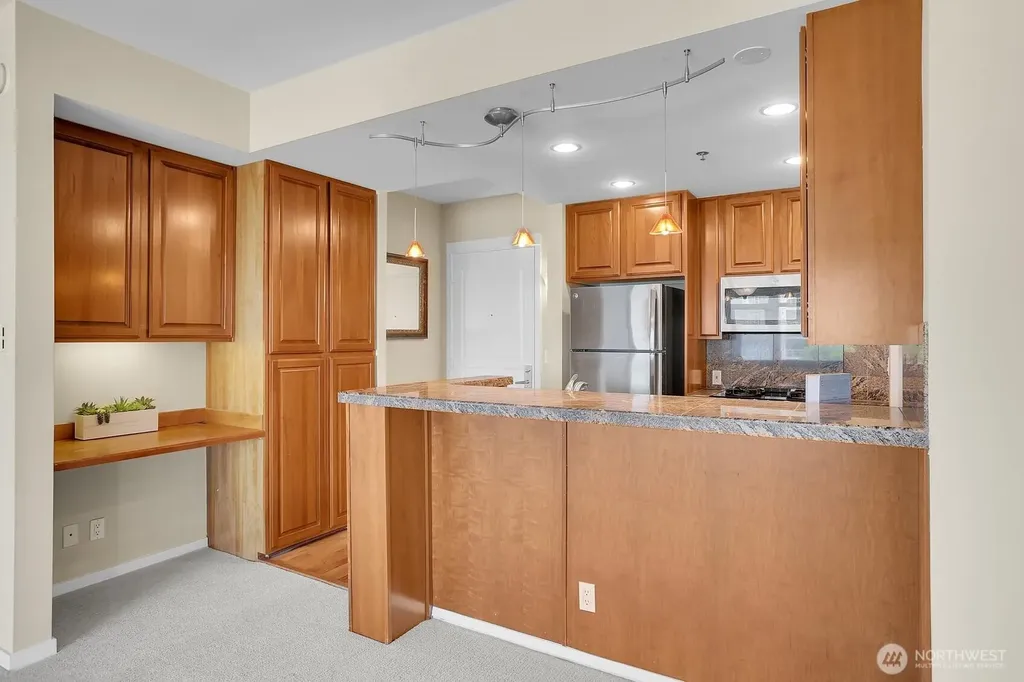 2801 1st Avenue Seattle WA 98121