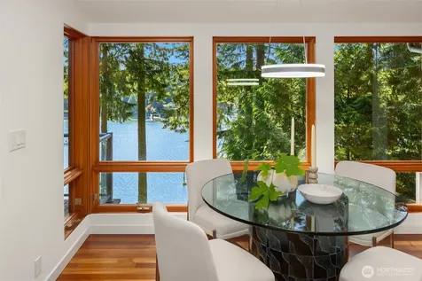 11515 Blue Heron Lane NE Bainbridge Island WA 98110