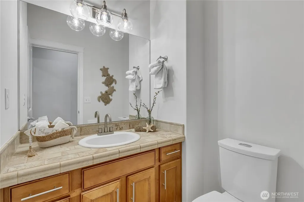 19220 5th Street E Lake Tapps WA 98391