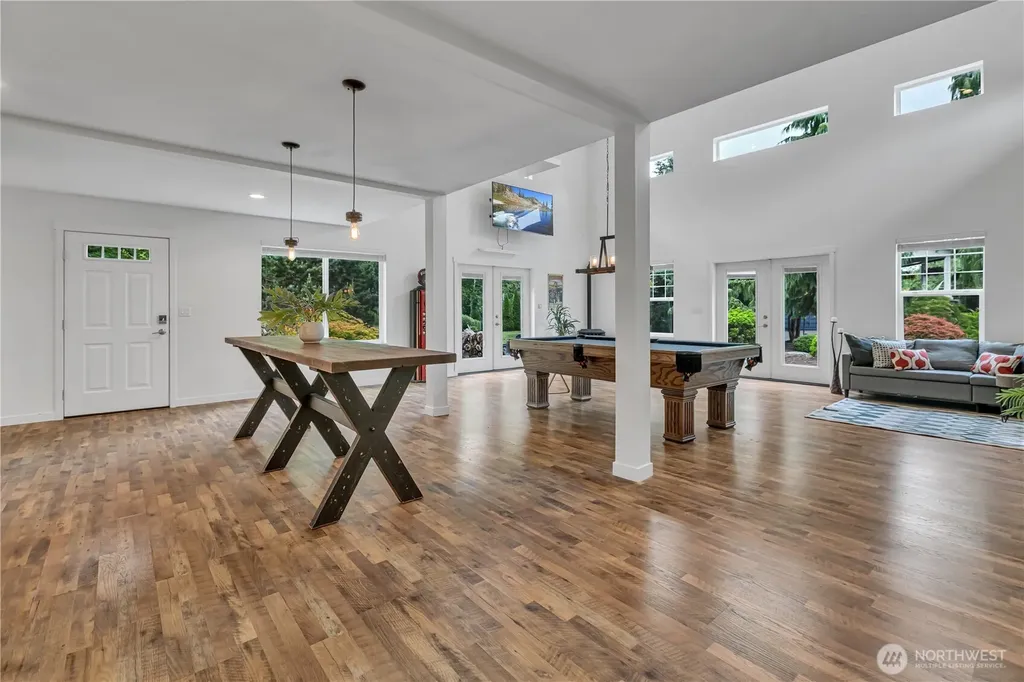 19220 5th Street E Lake Tapps WA 98391