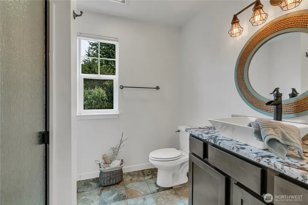 19220 5th Street E Lake Tapps WA 98391