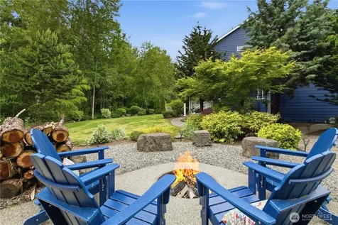 19220 5th Street E Lake Tapps WA 98391