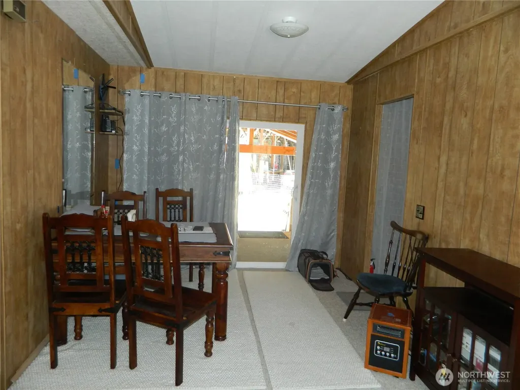 16 Summit Lake Road Tonasket WA 98855