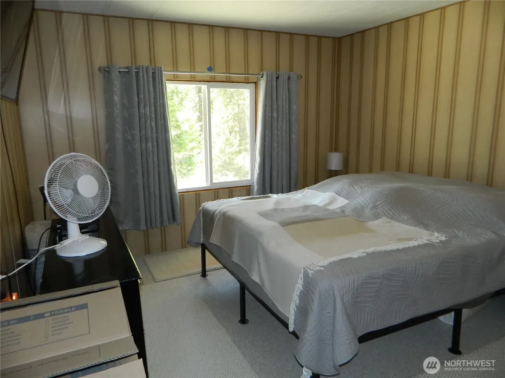 16 Summit Lake Road Tonasket WA 98855