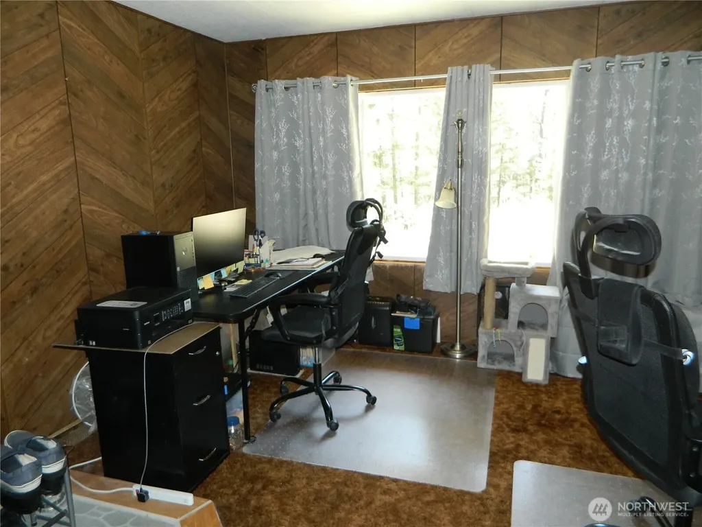 16 Summit Lake Road Tonasket WA 98855