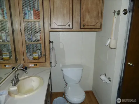 16 Summit Lake Road Tonasket WA 98855