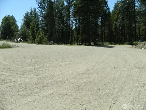 16 Summit Lake Road Tonasket WA 98855