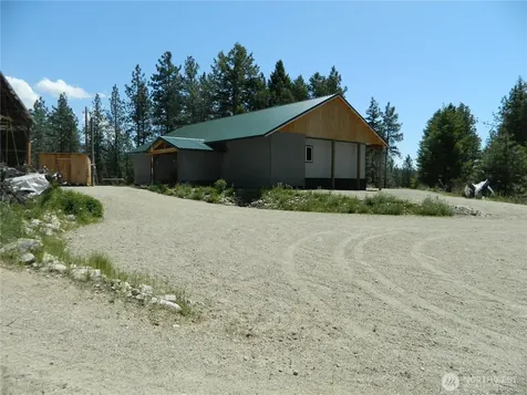 16 Summit Lake Road Tonasket WA 98855