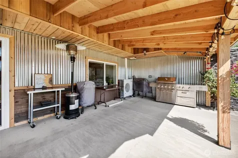 11605 67 Avenue E Puyallup WA 98373
