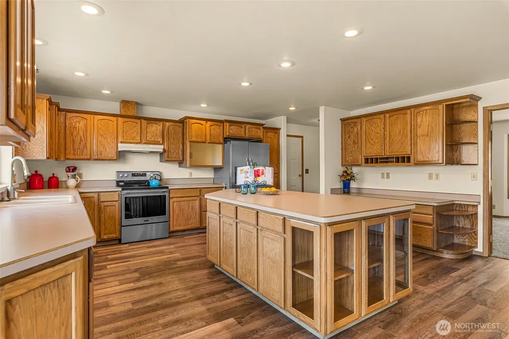 105 Bill Shaw Road Pateros WA 98846