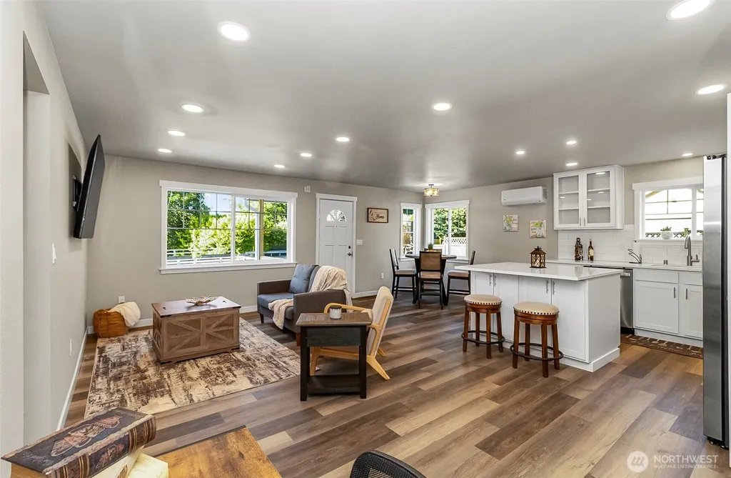 1526 W Mukilteo Boulevard Everett WA 98203