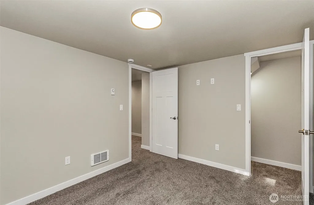 1526 W Mukilteo Boulevard Everett WA 98203