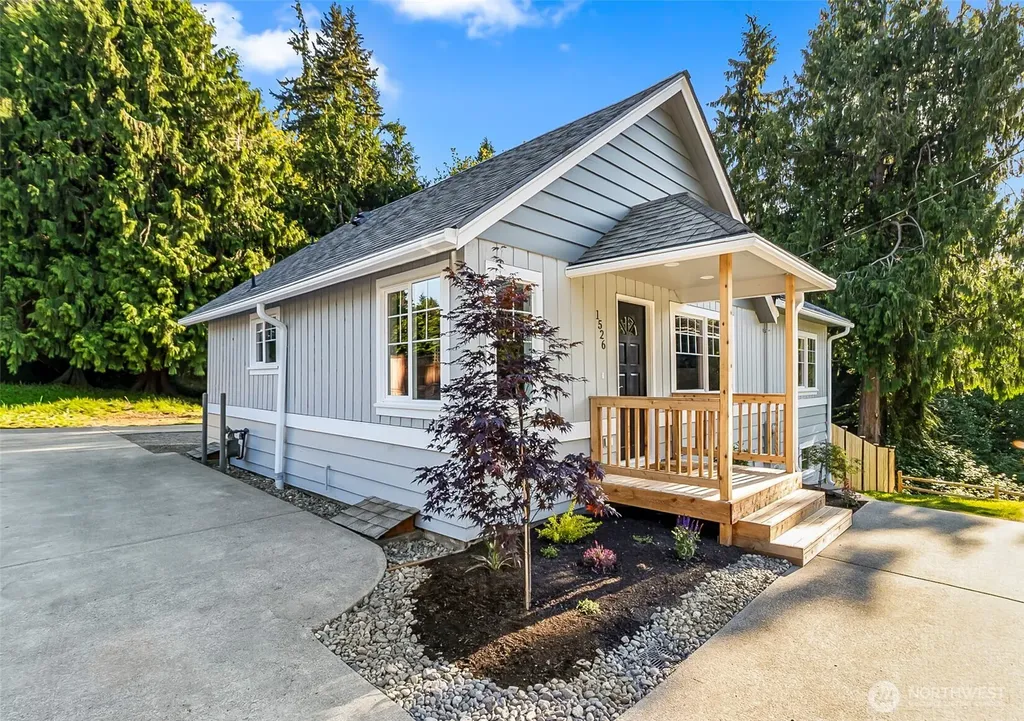 1526 W Mukilteo Boulevard Everett WA 98203