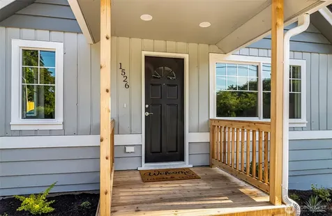 1526 W Mukilteo Boulevard Everett WA 98203