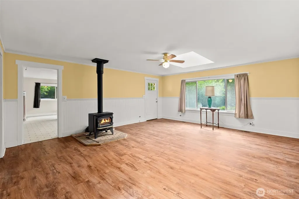 4711 Johnson Point Road NE Olympia WA 98516