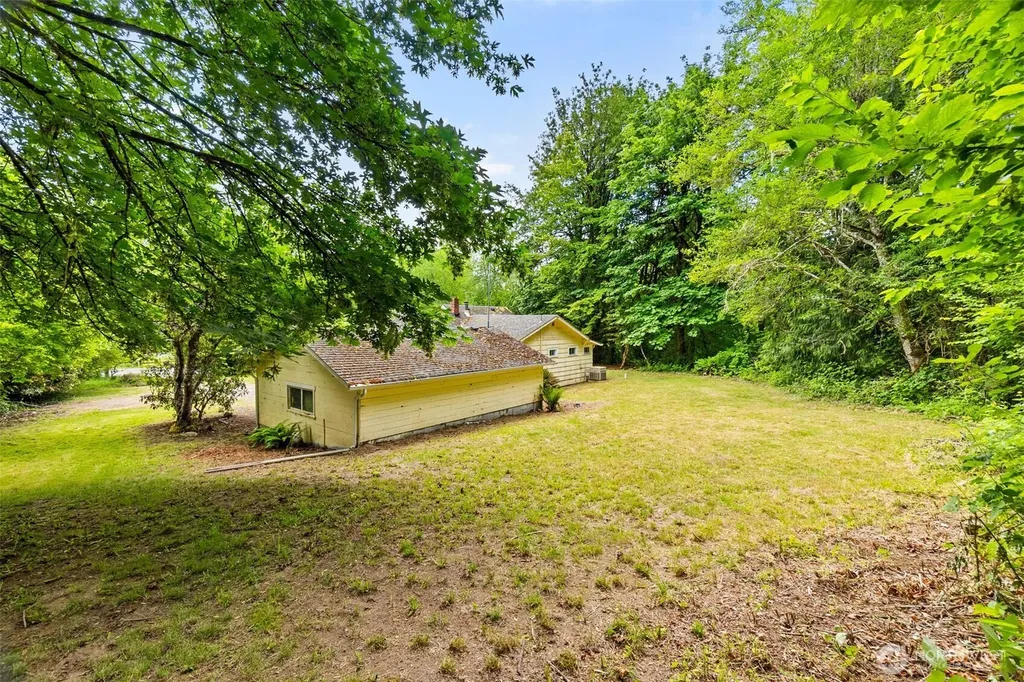 4711 Johnson Point Road NE Olympia WA 98516