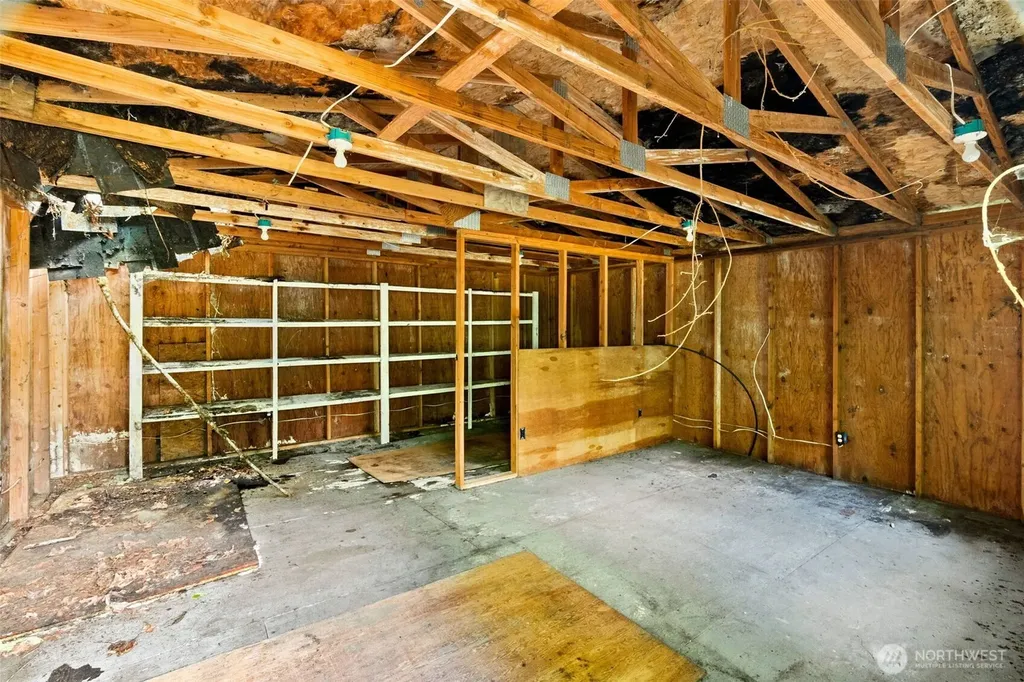 4711 Johnson Point Road NE Olympia WA 98516