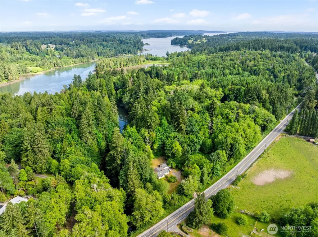 4711 Johnson Point Road NE Olympia WA 98516