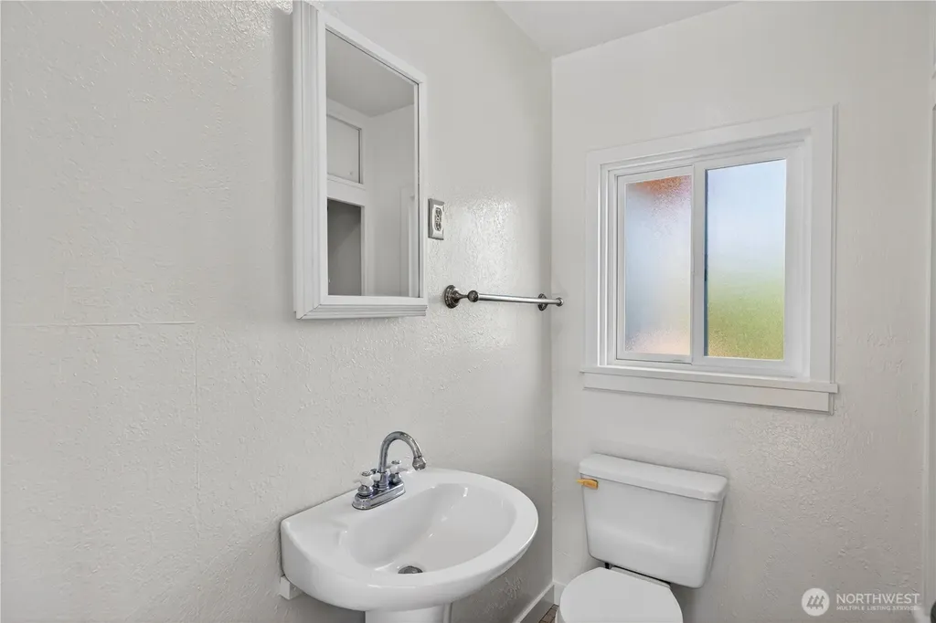 2009 11th Street Anacortes WA 98221