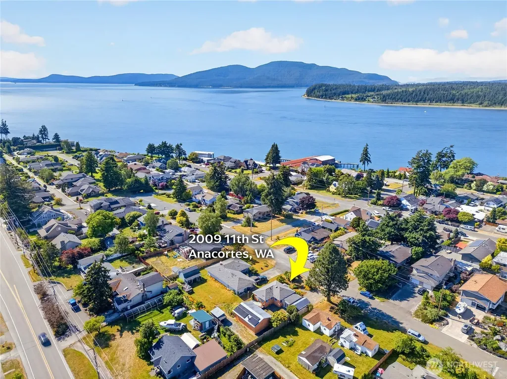 2009 11th Street Anacortes WA 98221