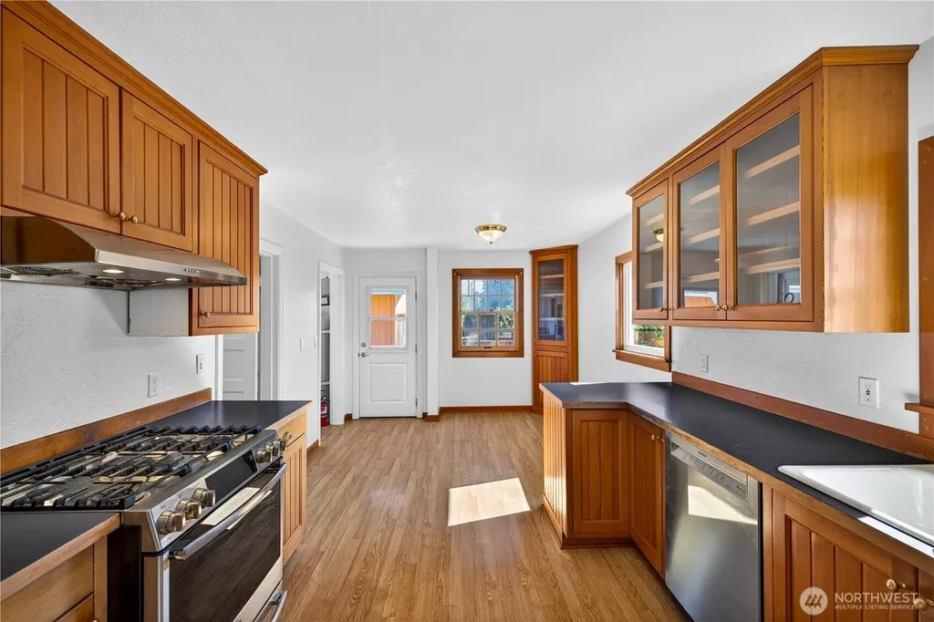 2009 11th Street Anacortes WA 98221