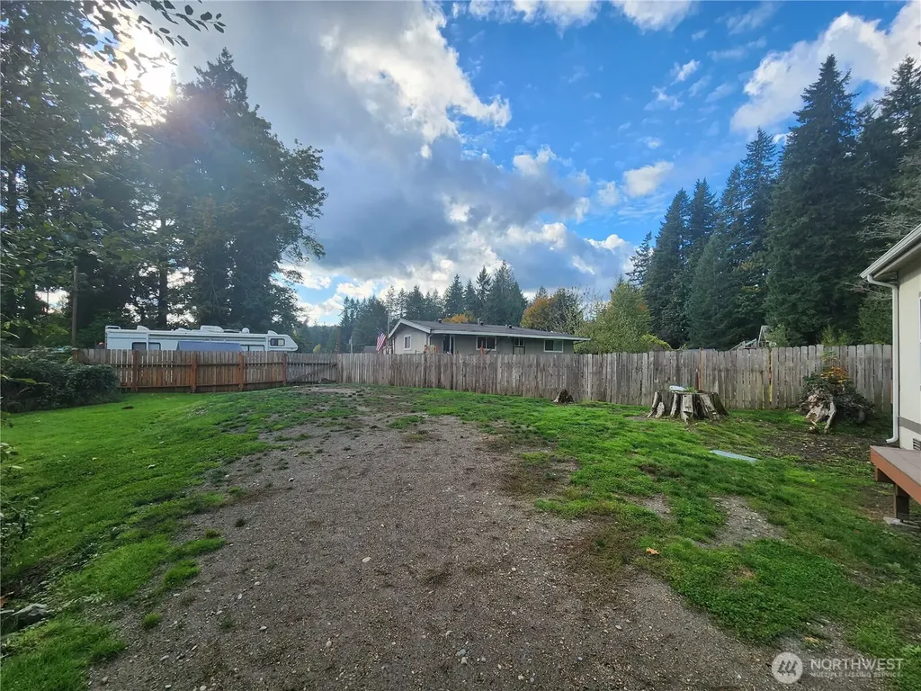 2165 Lynnette Place NW Bremerton WA 98312