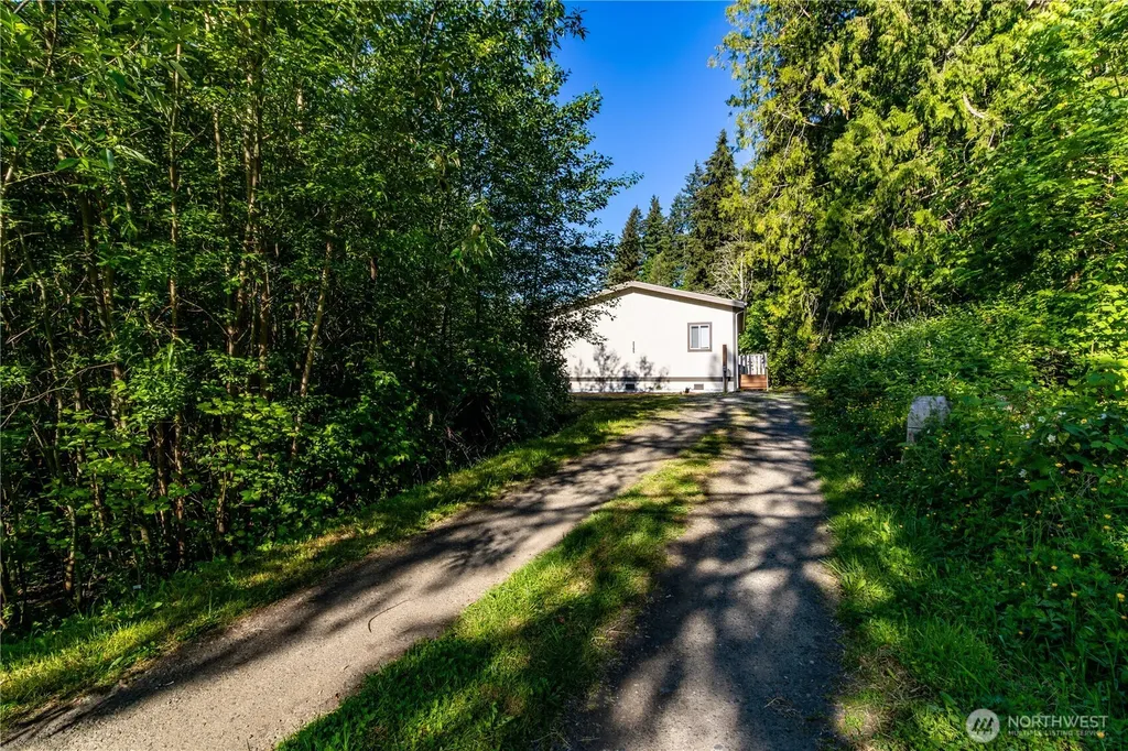 2165 Lynnette Place NW Bremerton WA 98312