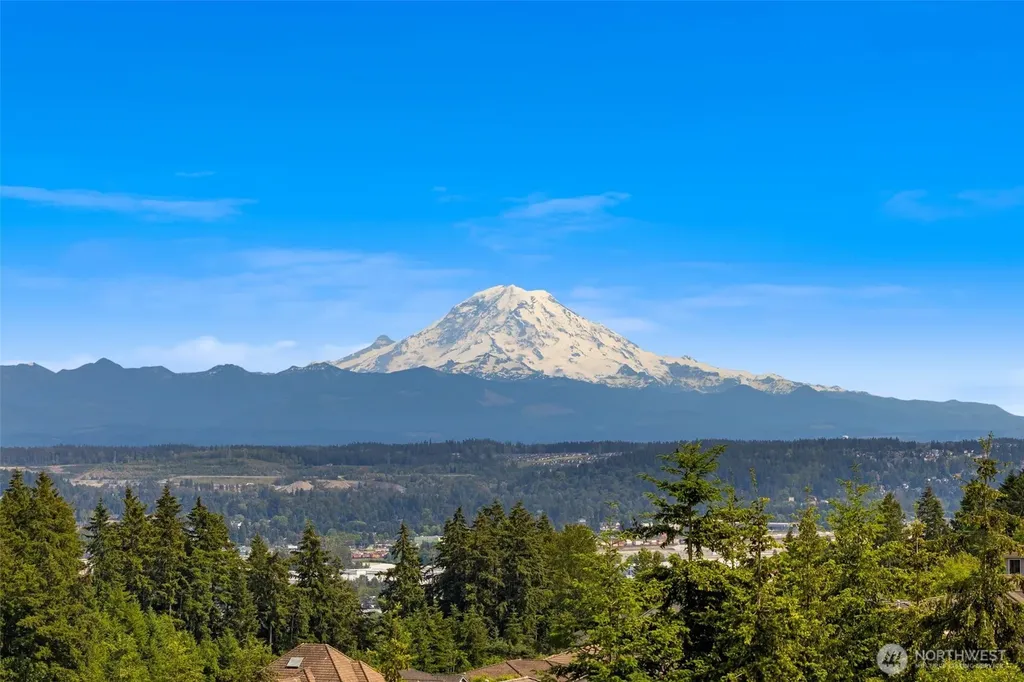 1312 W Street NW Auburn WA 98001
