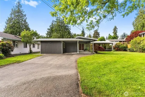 4215 189th Place SW Lynnwood WA 98036