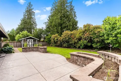 4215 189th Place SW Lynnwood WA 98036