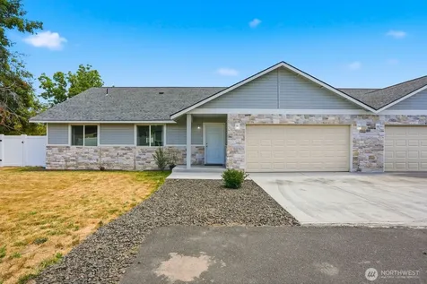 8003 Westbrook Avenue Yakima WA 98908